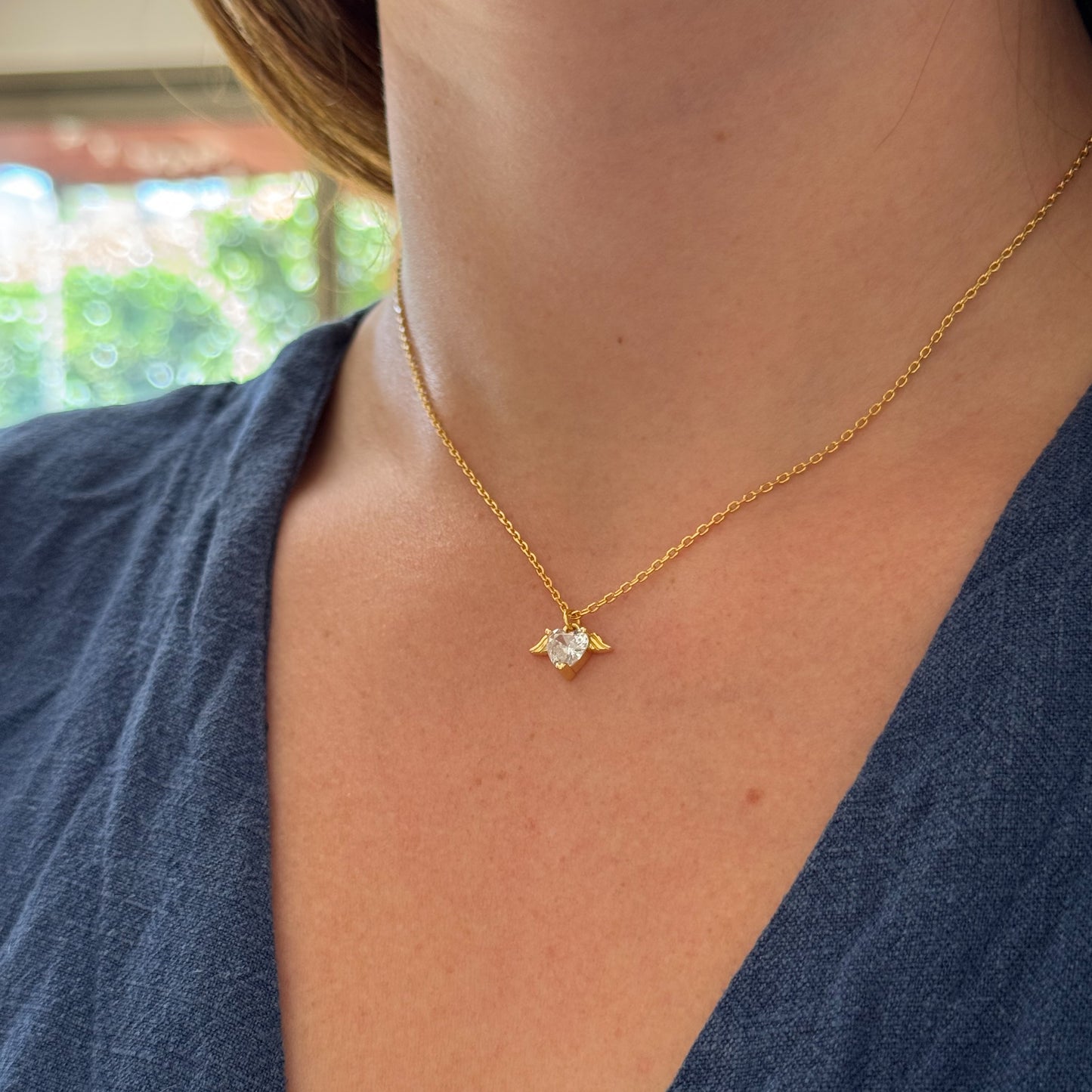 Collar corazón y alitas bañado en oro