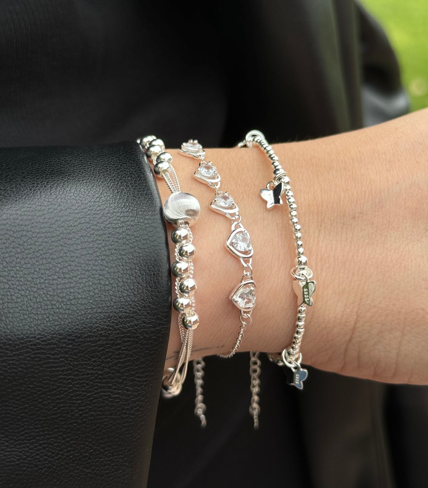 Pulsera corazones y circones