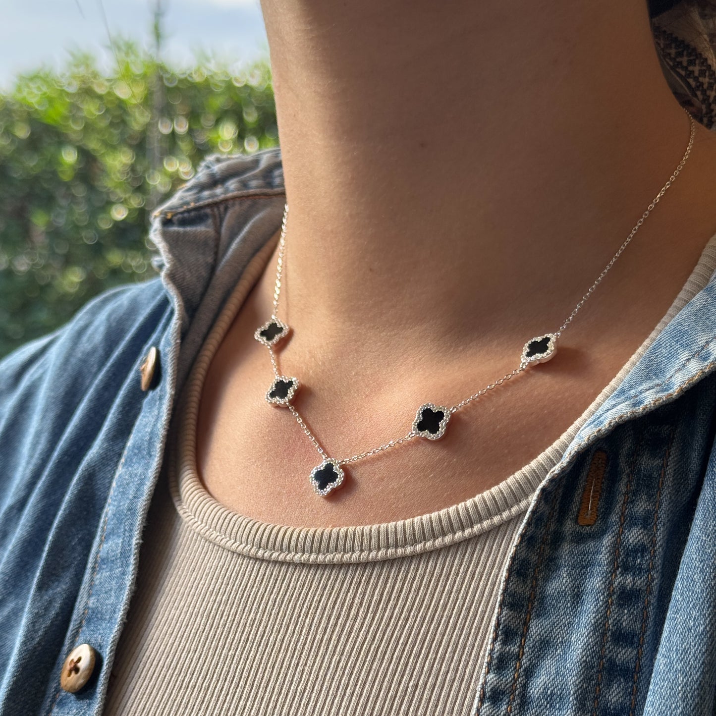 Collar de trébol negro circones