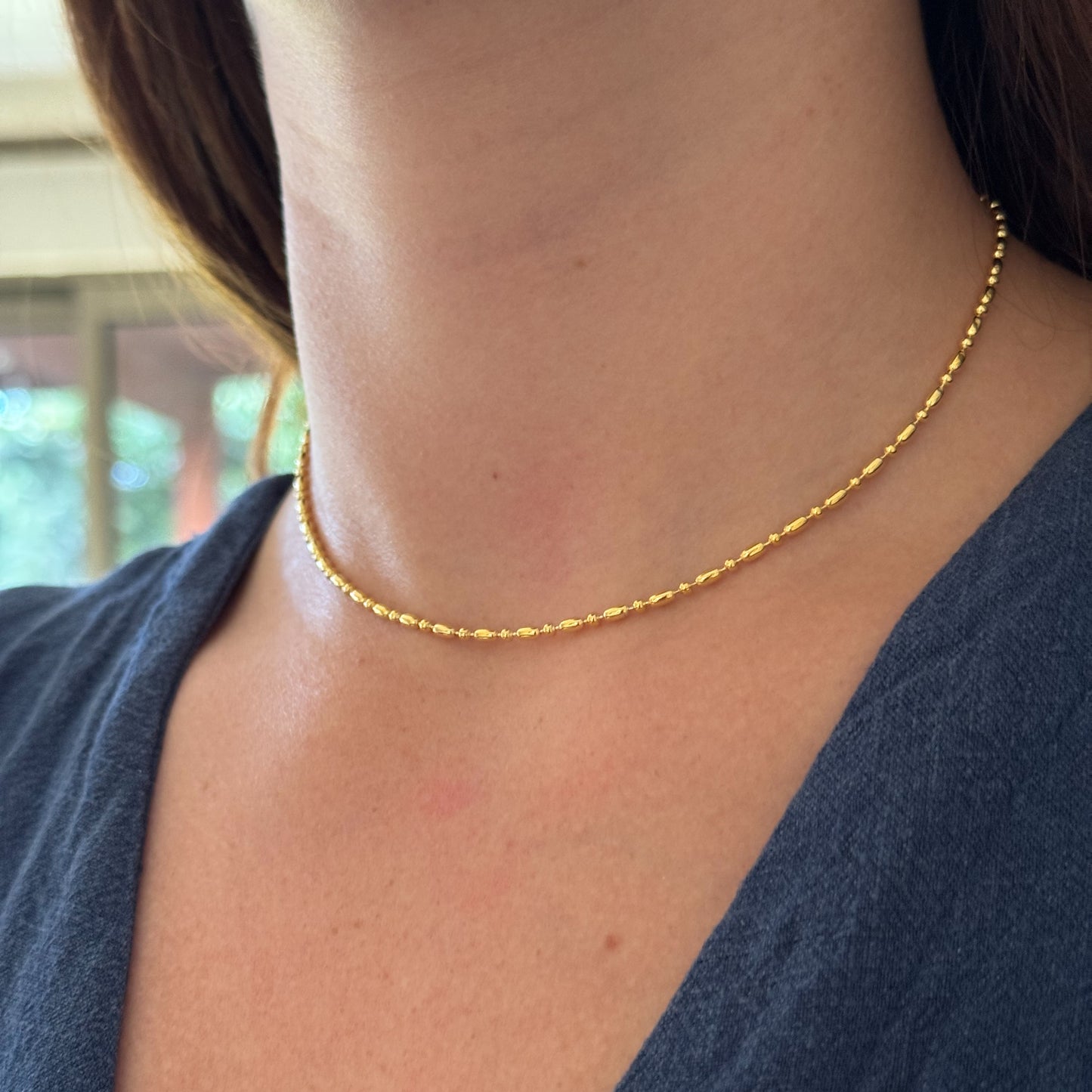 Cadena chocker de mostacillas bañado en oro