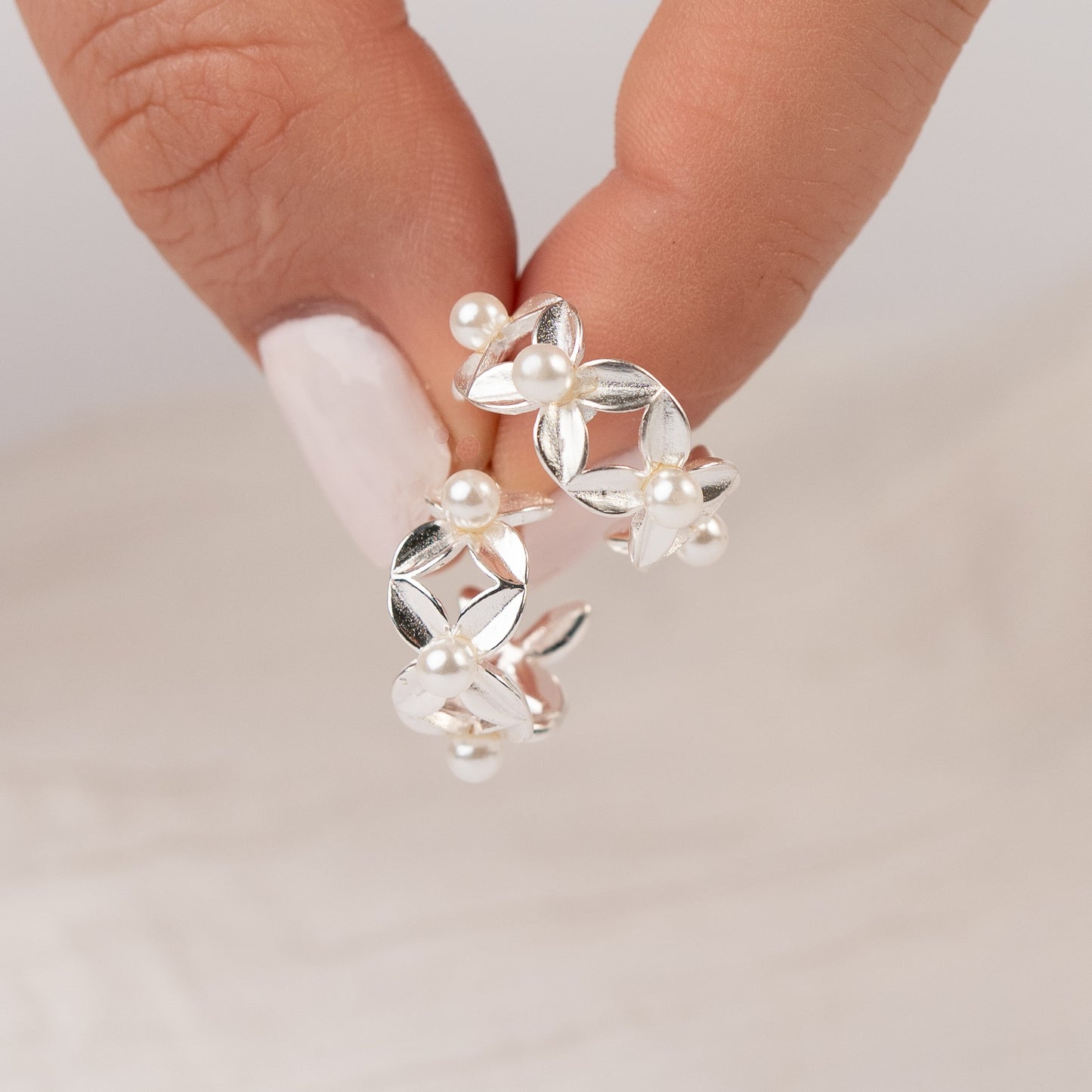 Aros semi argolla blossom perla