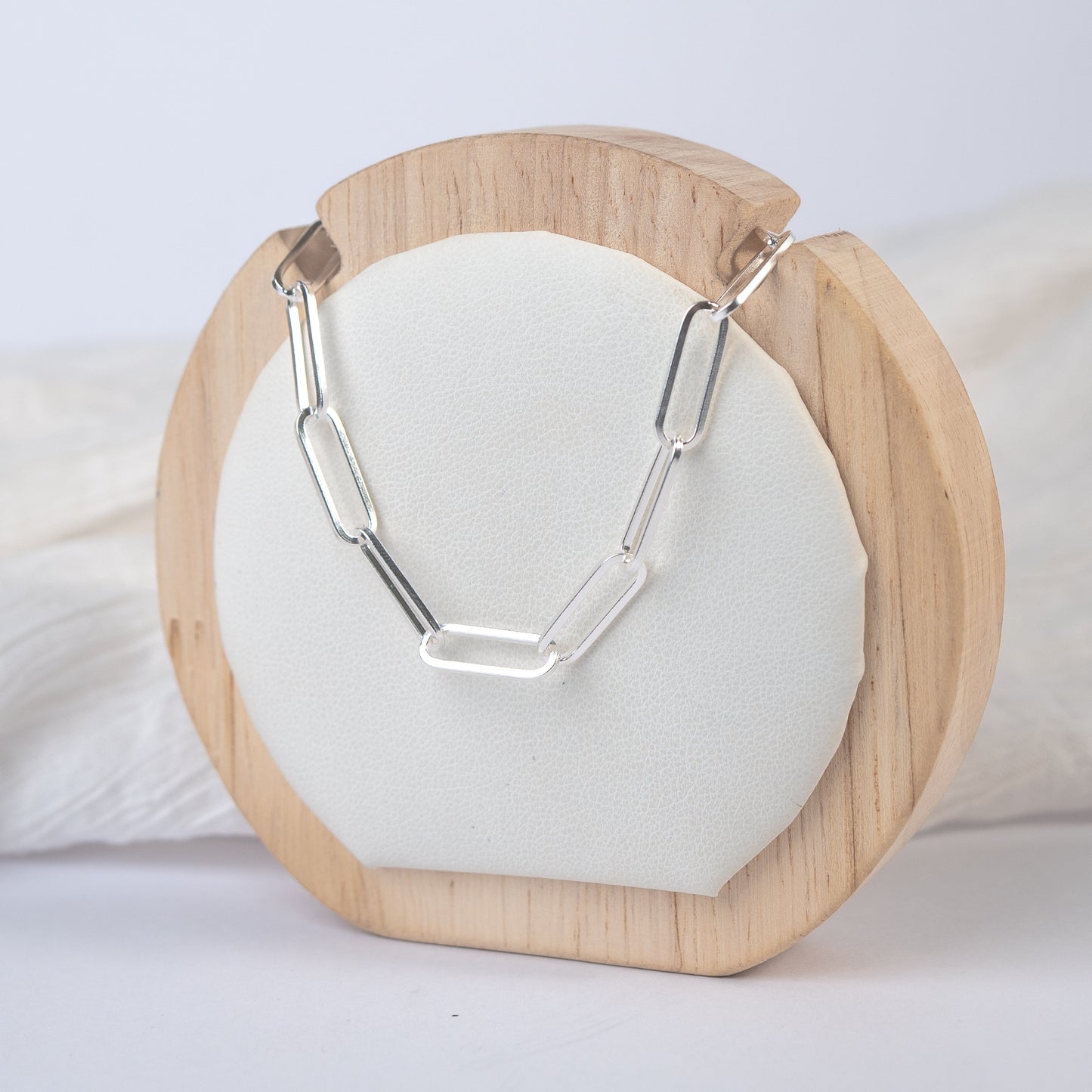 Collar chocker eslabones satinados