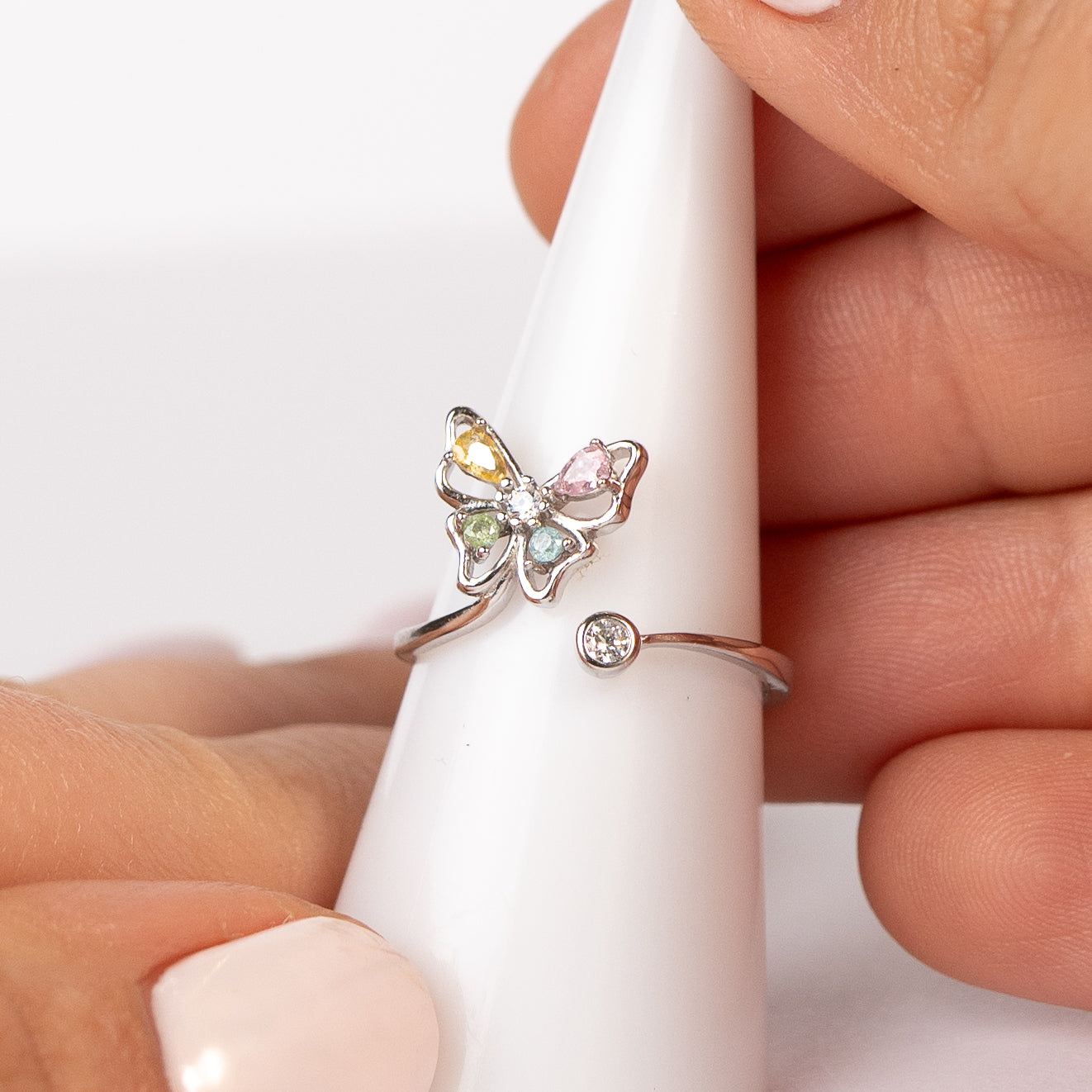 Anillo ajustable mariposa circones