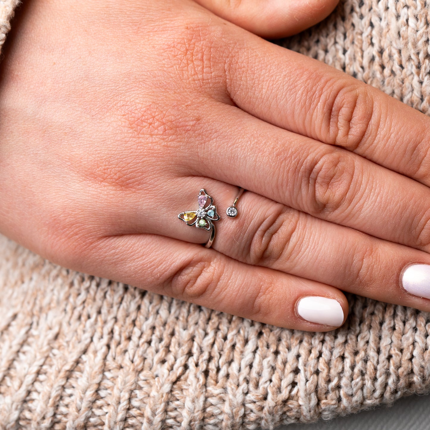 Anillo ajustable mariposa circones