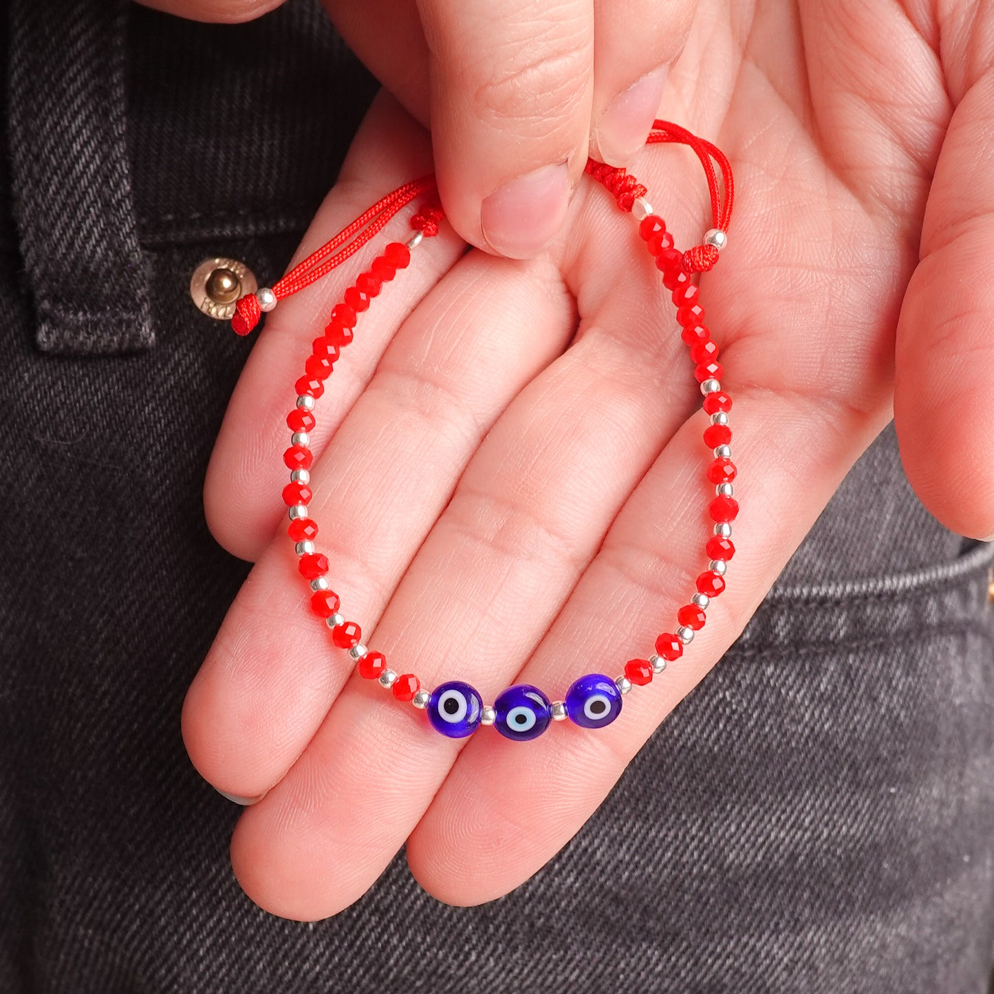 Pulsera mostacillas rojas ojos turcos
