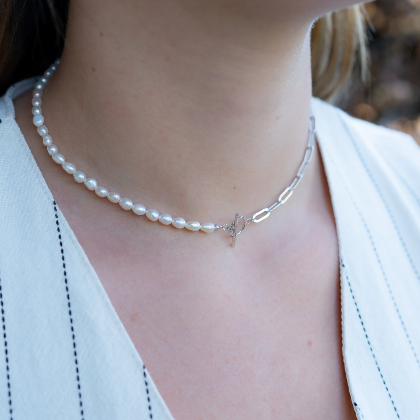 Collar chocker timón y perlas