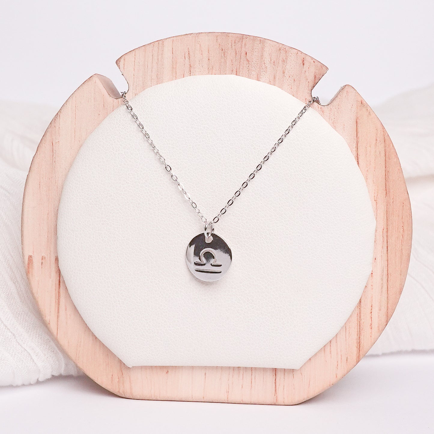 Collar Zodiac Libra