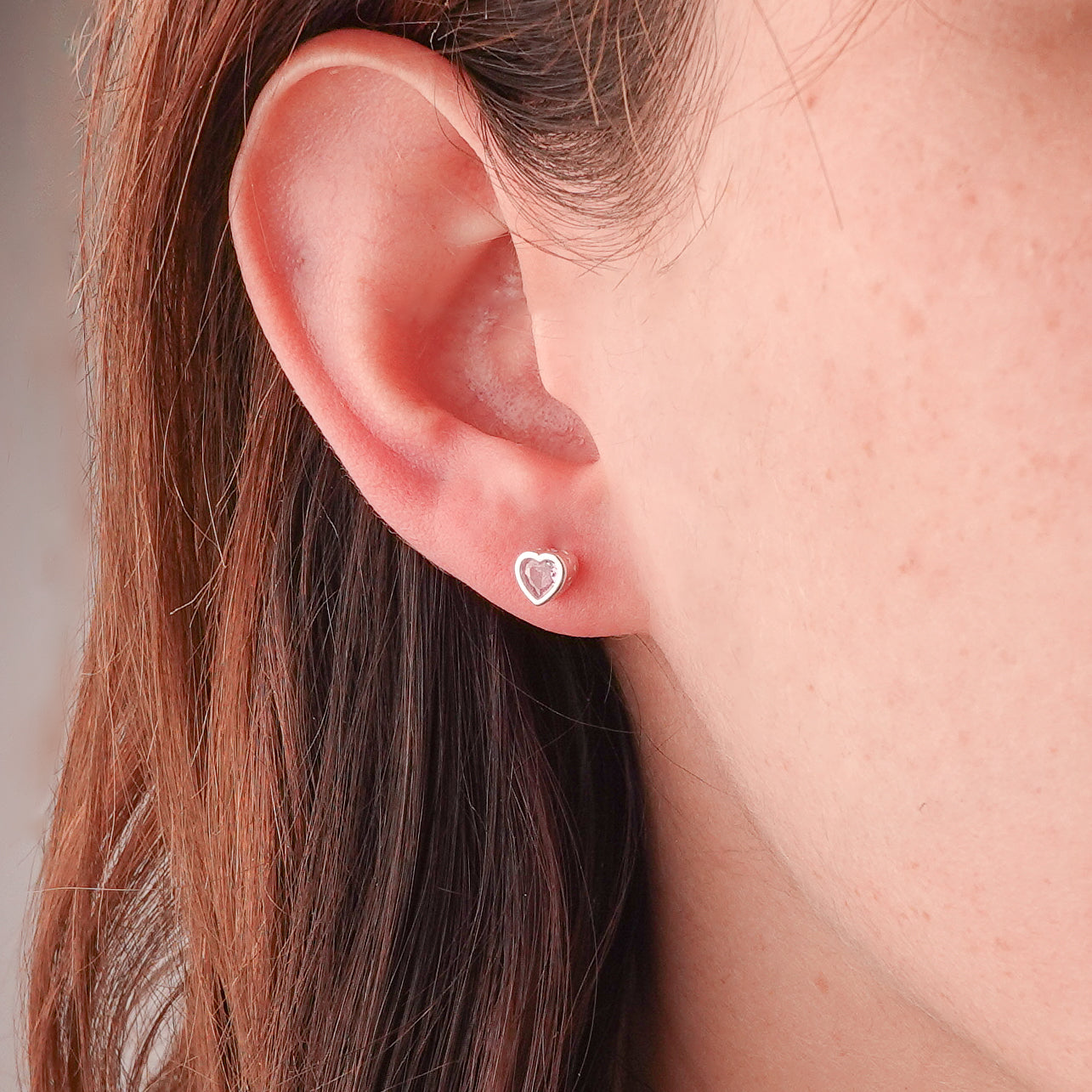 Aros pegados pink love cierre pelotita