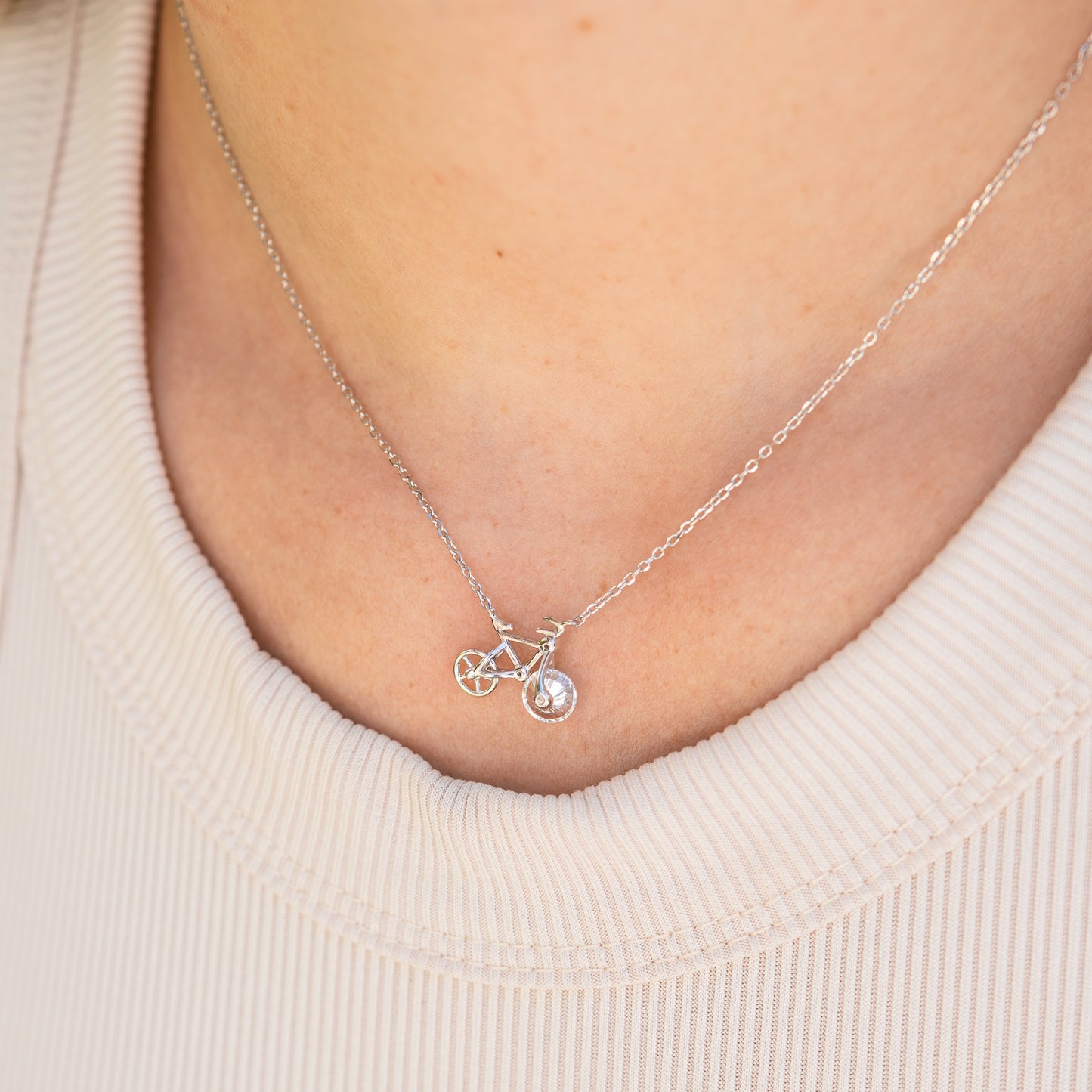 Collar bicicleta circones