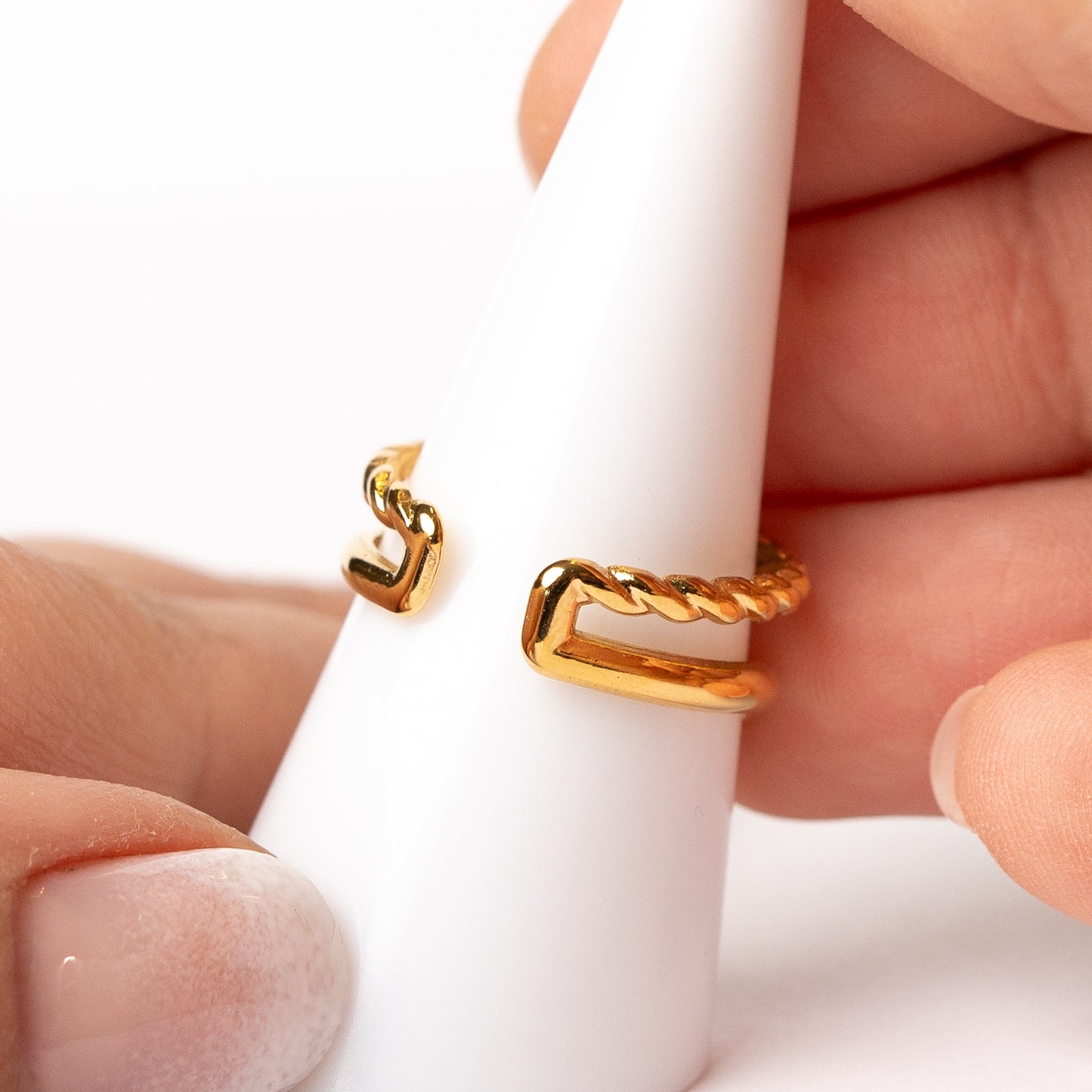 Anillo ajustable doble bañado en oro