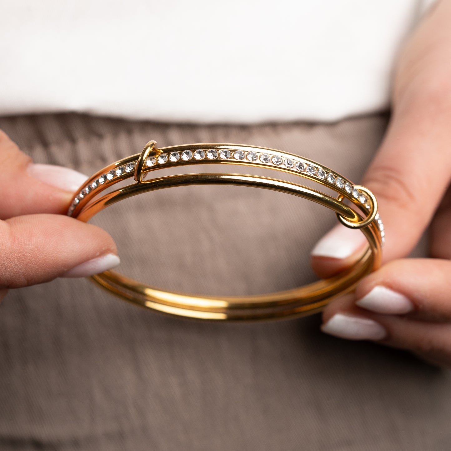 Pulsera tres esclavas bañado en oro