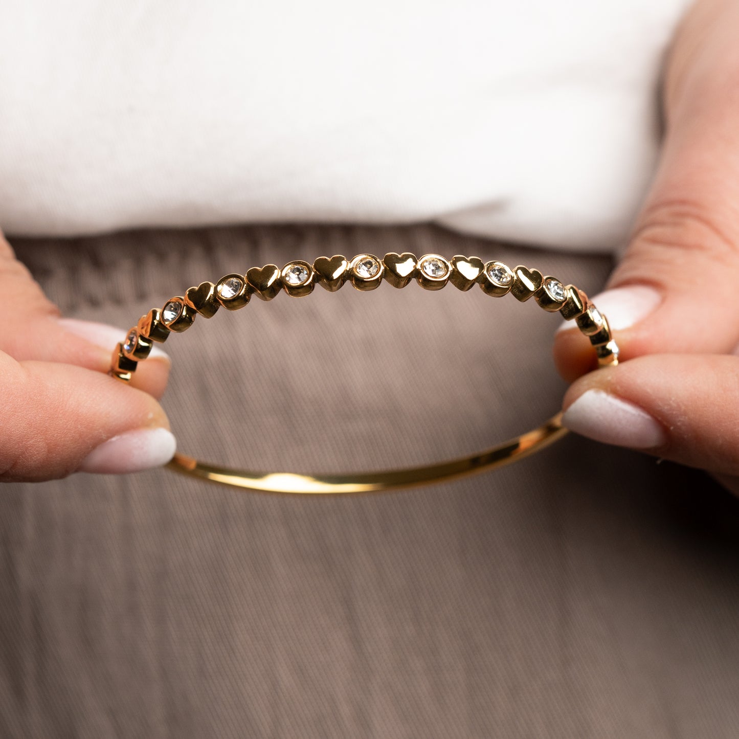 Pulsera esclava corazones
