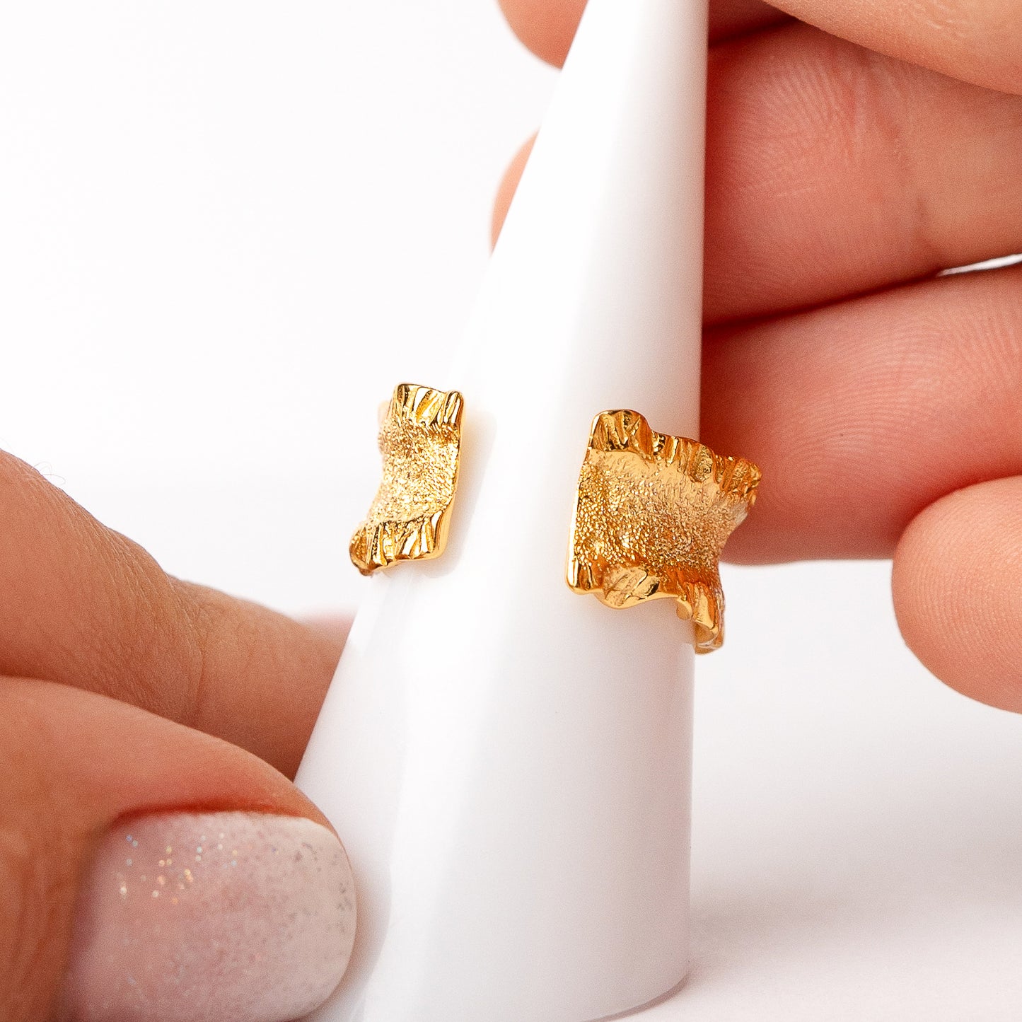 Anillo ajustable meteoro bañado en oro