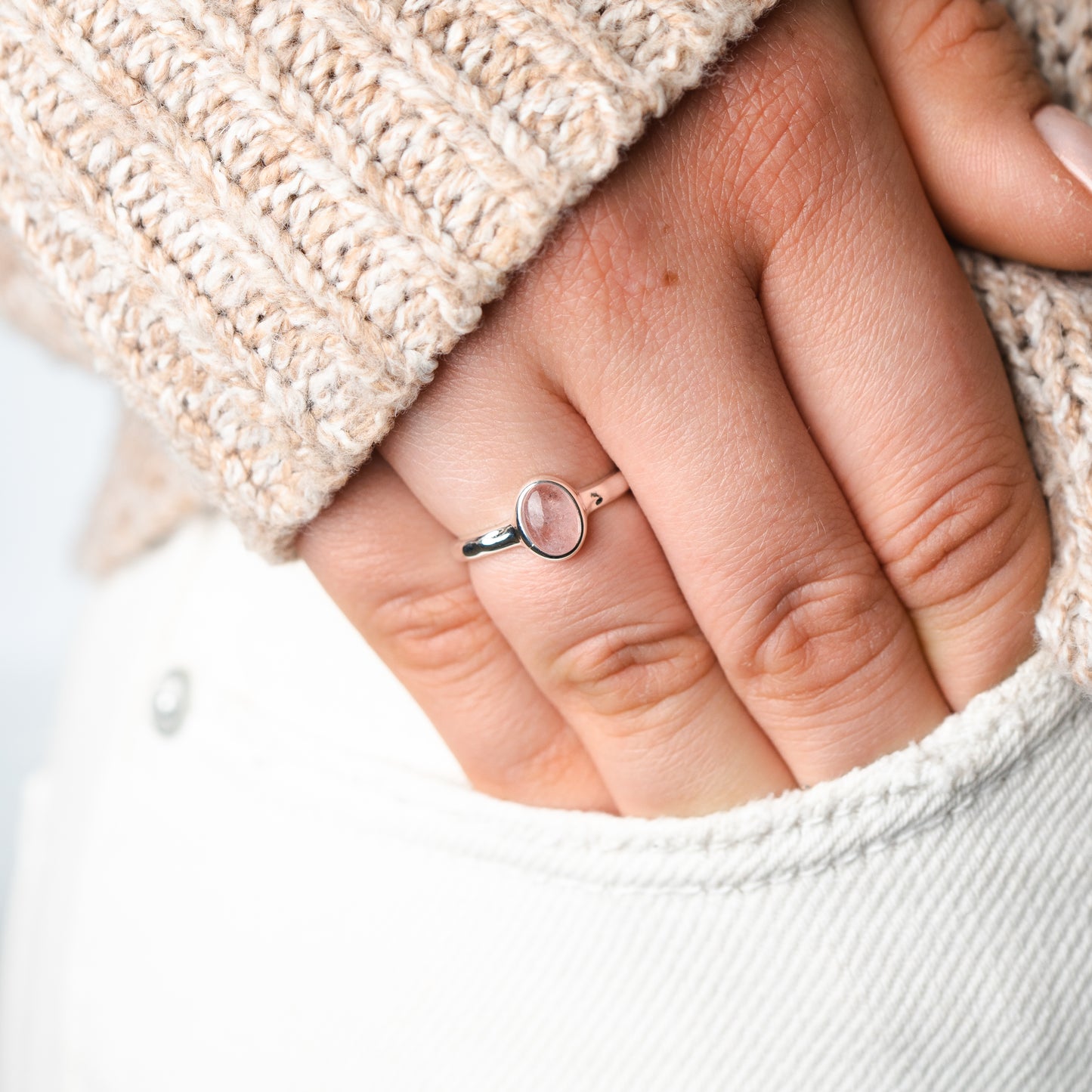 Anillo ajustable cuarzo rosa