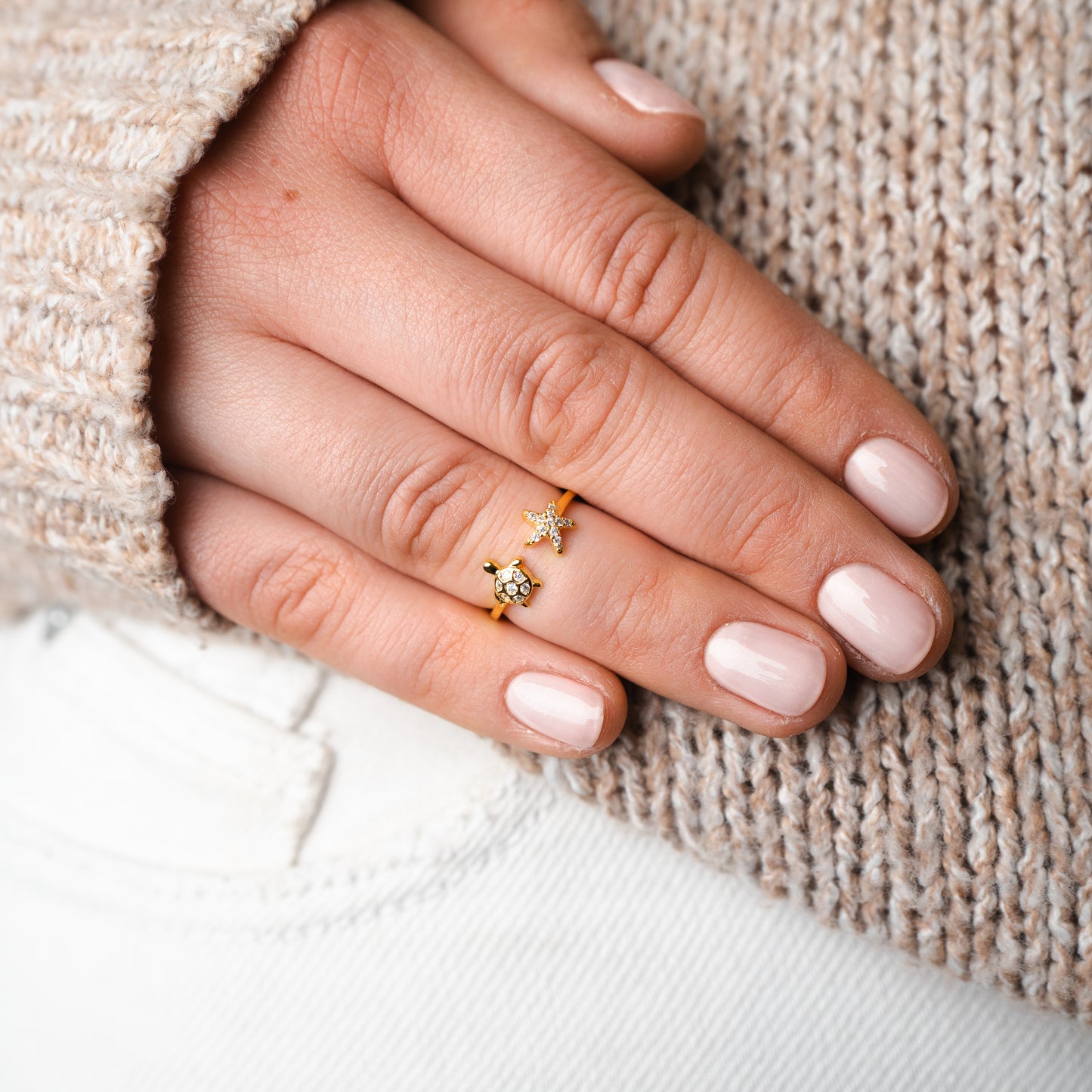 Anillo MIDI de tortuga y estrella circones bañado en oro