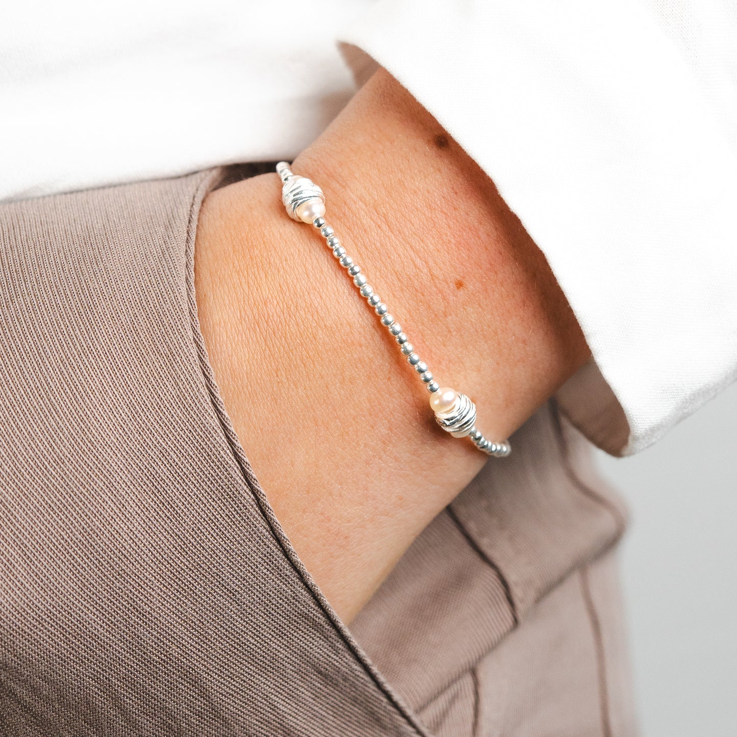 Pulsera elastica mostacillas
