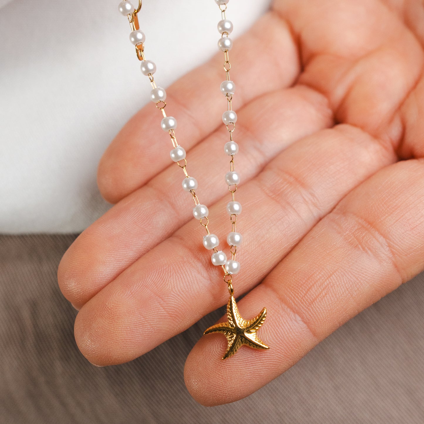 Pulseras estrella de mar y mostacillas bañado en oro