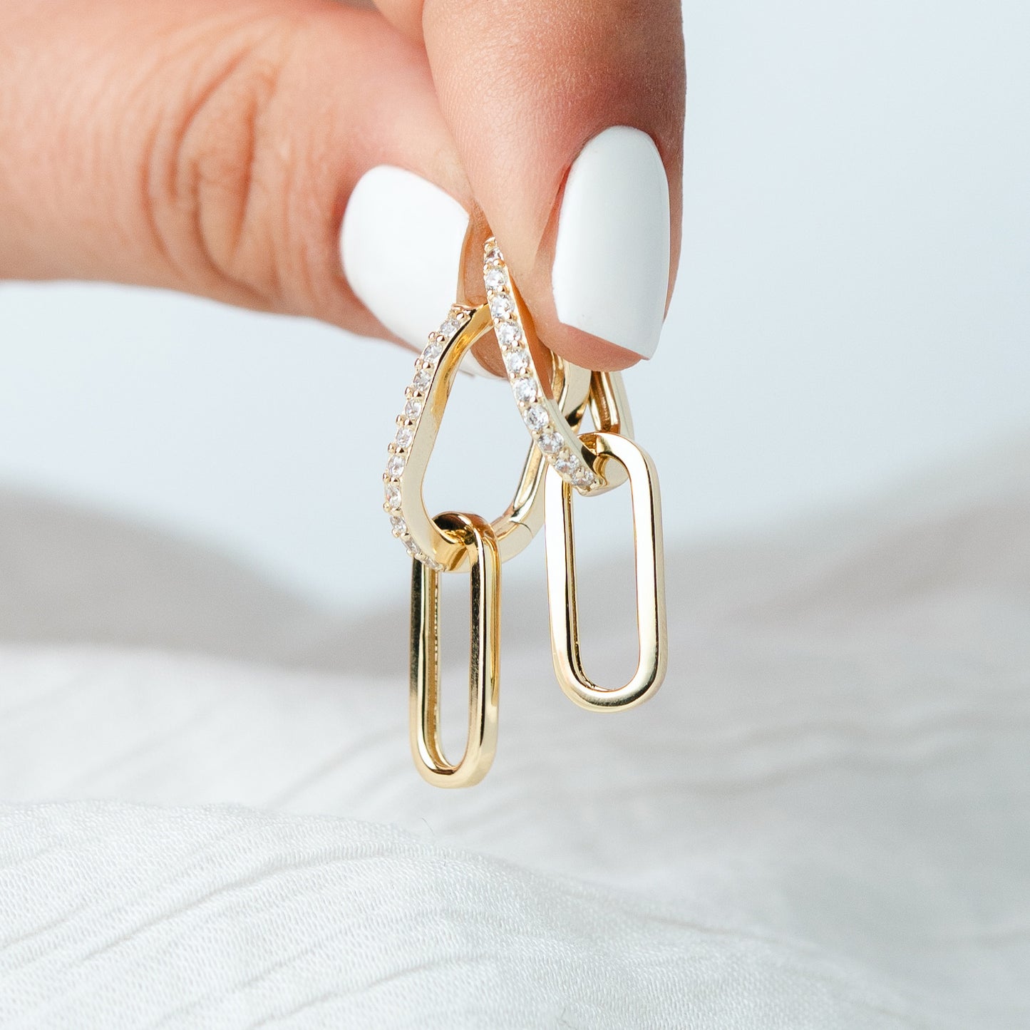 Aros argolla huggie Link Brillante bañado en oro