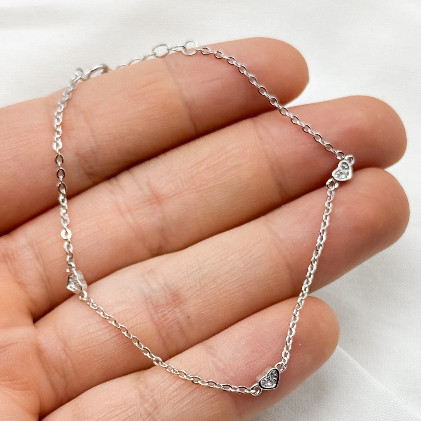 Pulsera corazones y circones