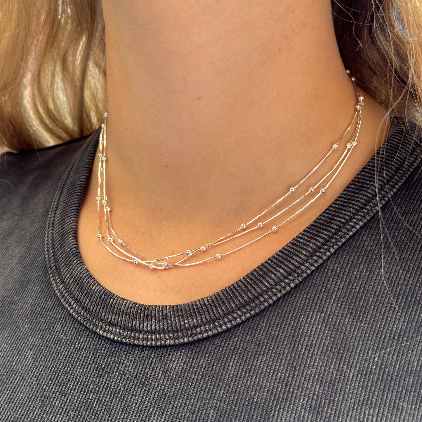Collar triple esferas