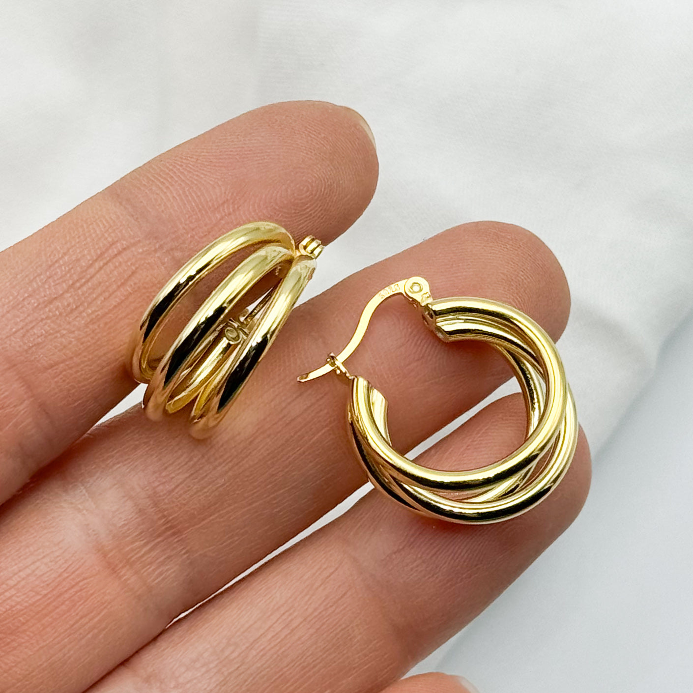 Aros argolla triple bañado en oro