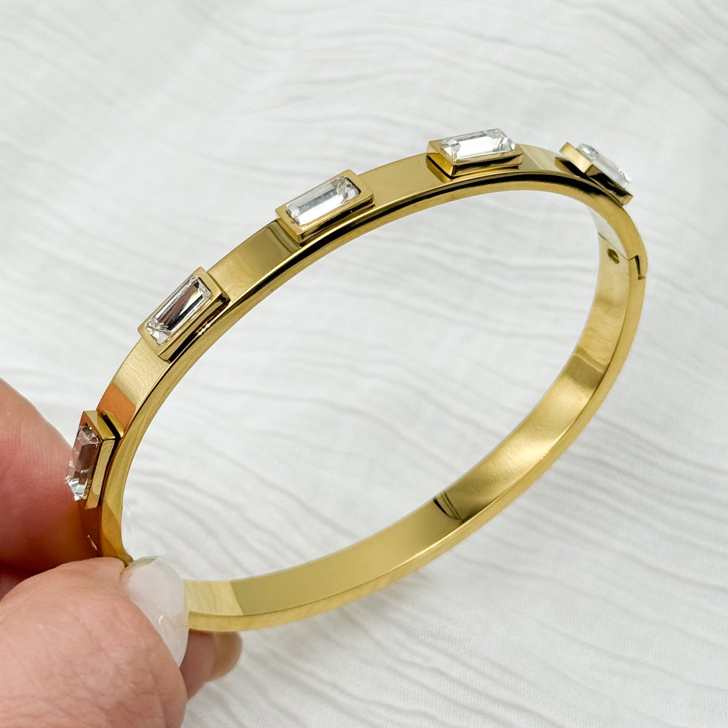Pulsera esclava circones bañado en oro