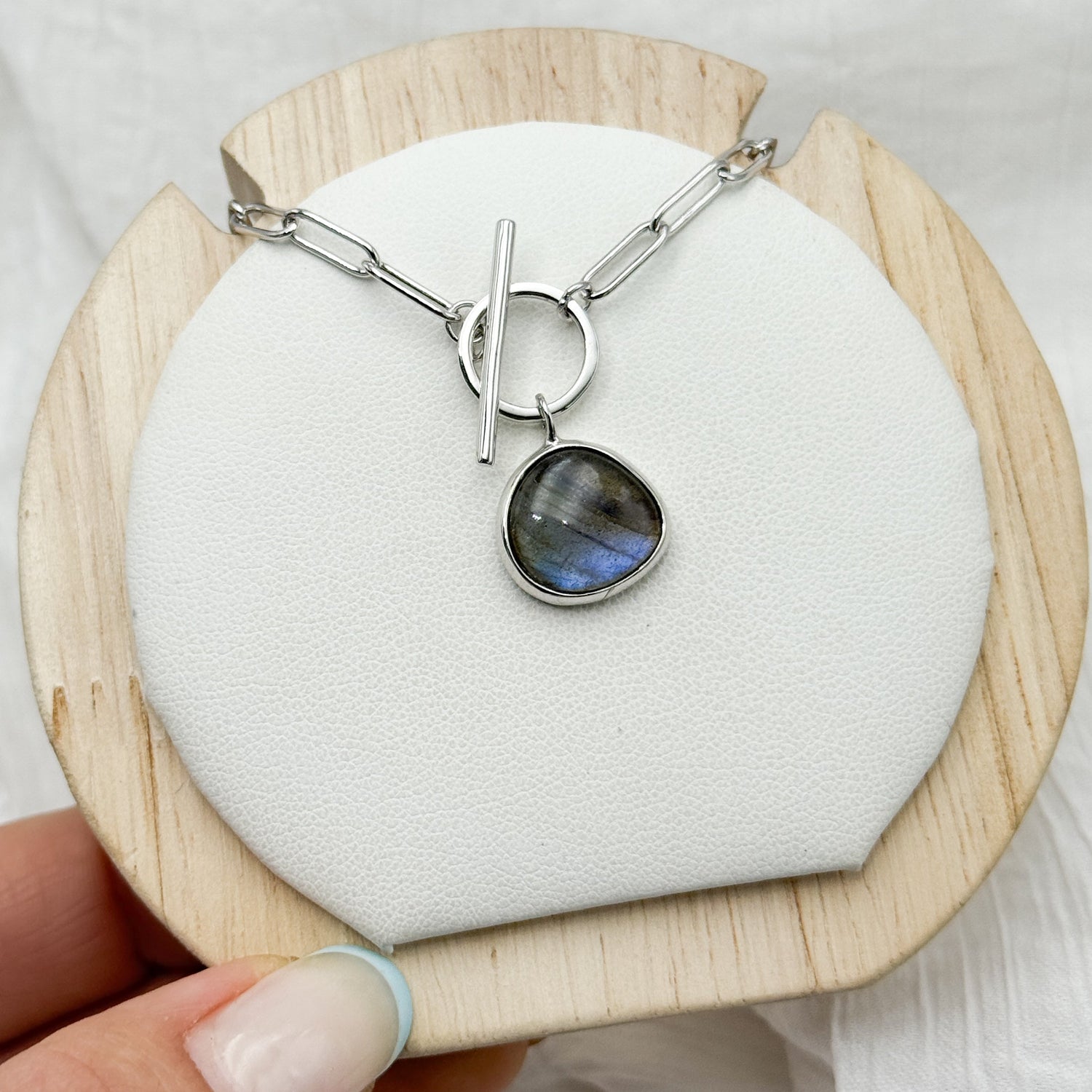 Collares con piedras