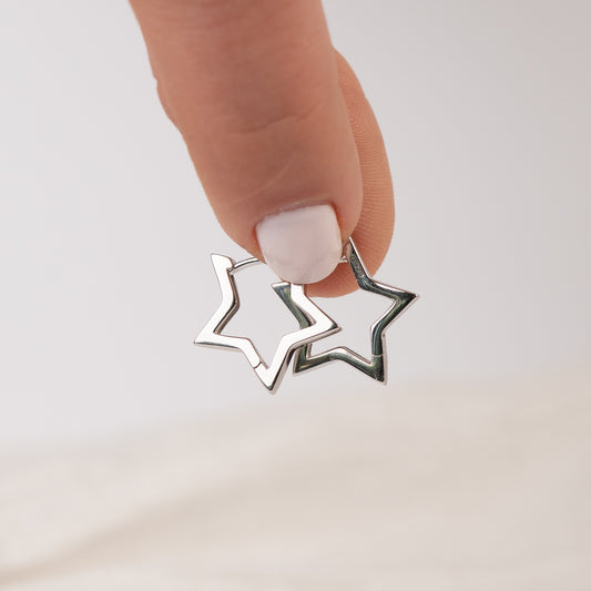 Aros argolla huggie estrella