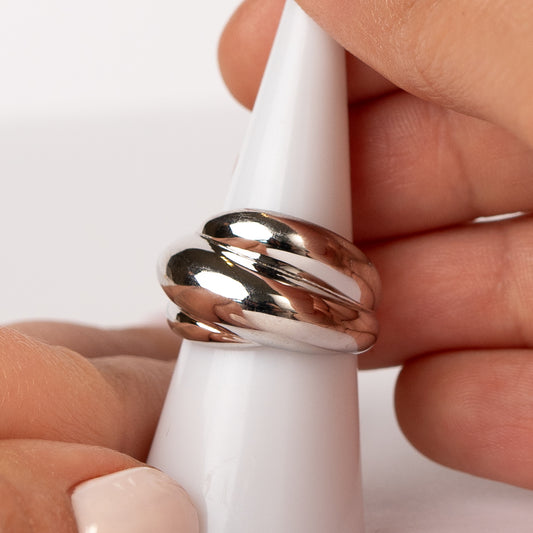 Anillo ajustable cruzado