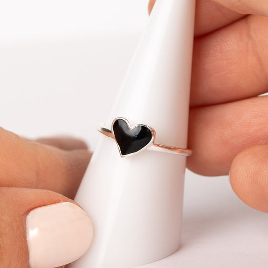 Anillo ajustable corazón negro
