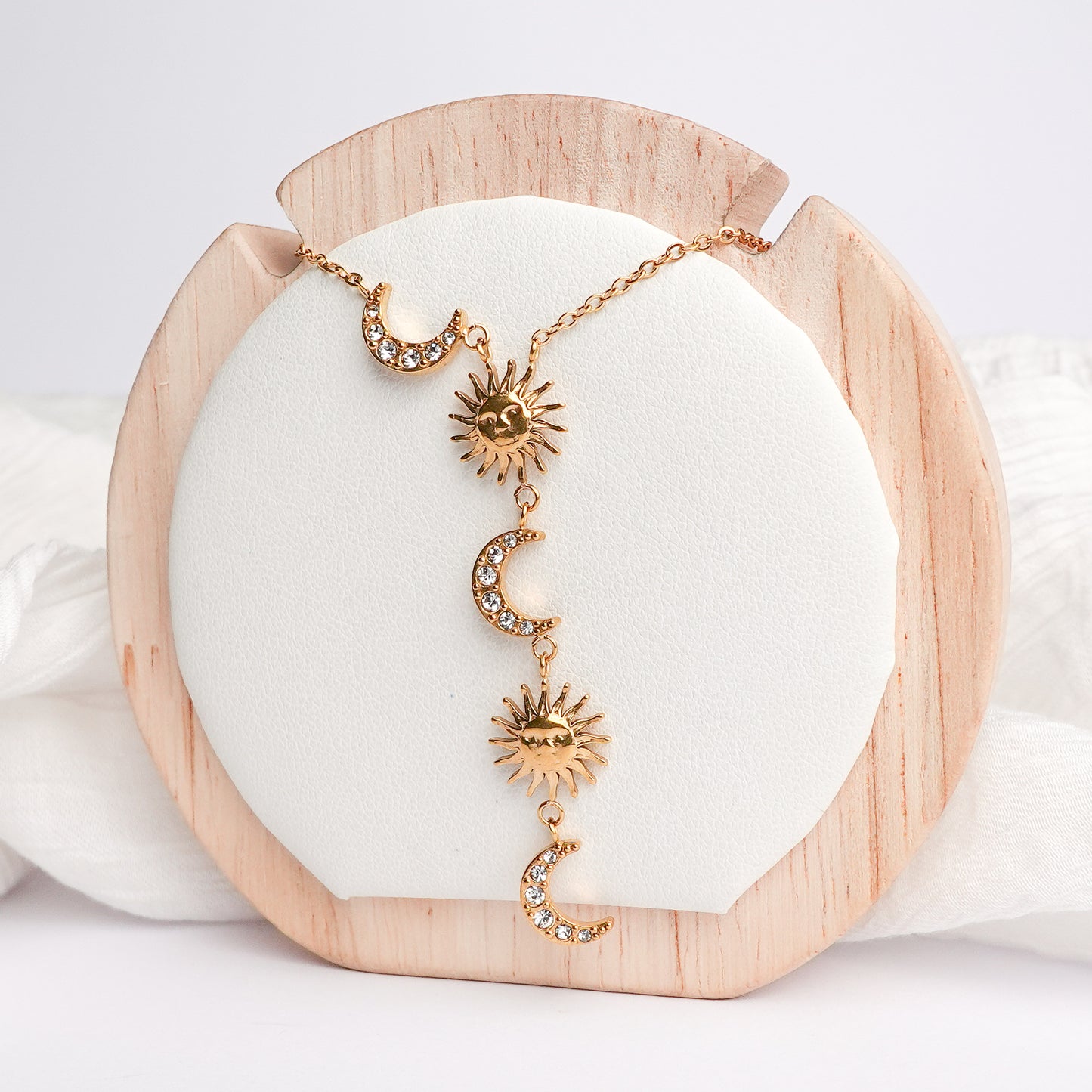 Collar eclipse dorado