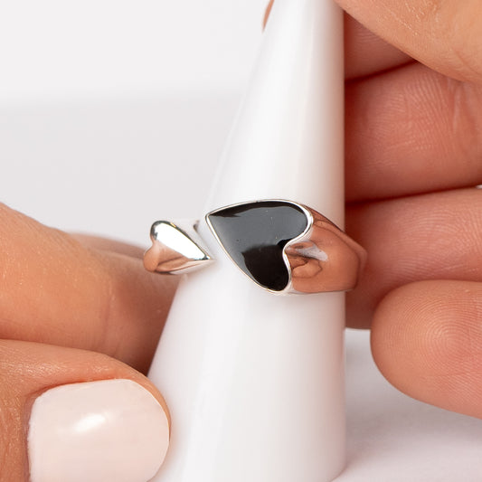 Anillo ajustable corazón negro