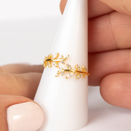 Anillo ajustable espiga bañado en oro