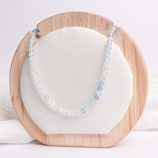 Collar costa azul