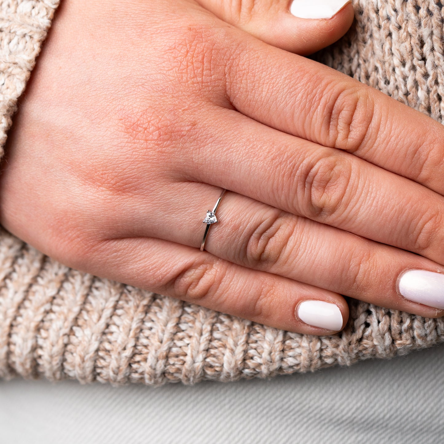 Anillo ajustable corazón circón