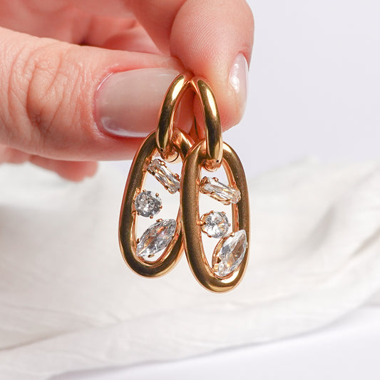 Aros argolla huggie Elara gold
