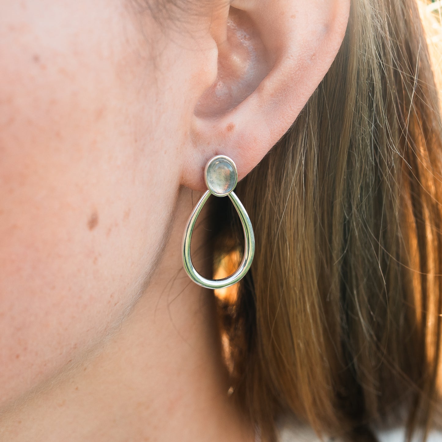 Aros colgante gota piedra