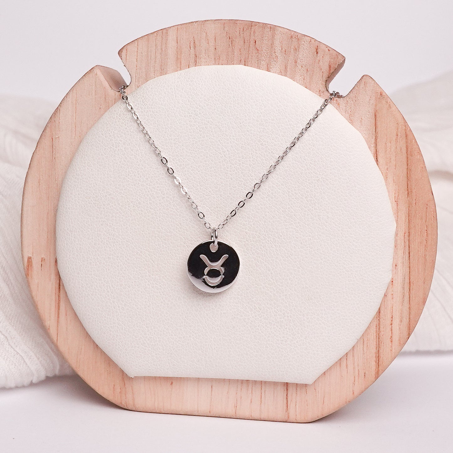 Collar Zodiac Silver Tauro