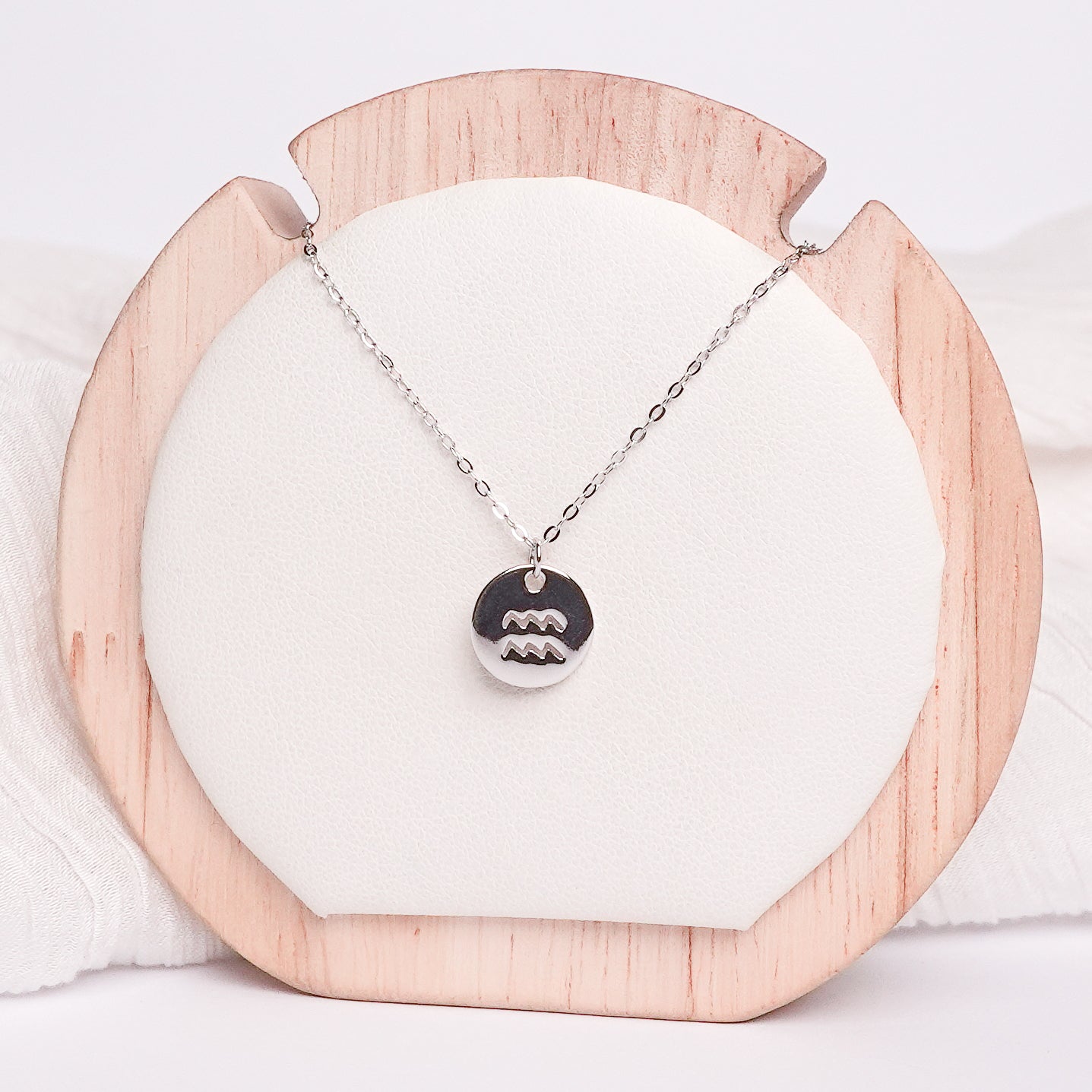 Collar Zodiac Acuario