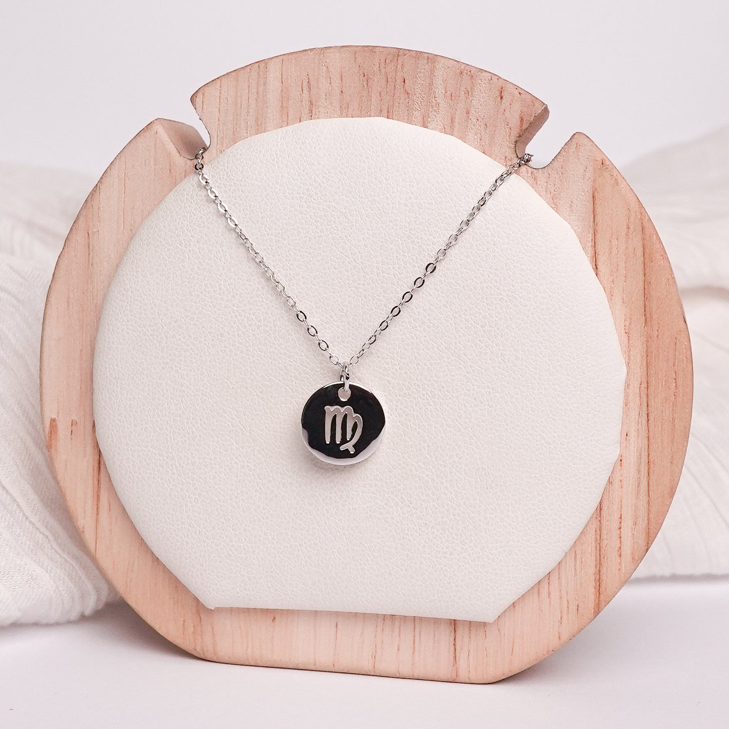 Collar Zodiac Silver Virgo