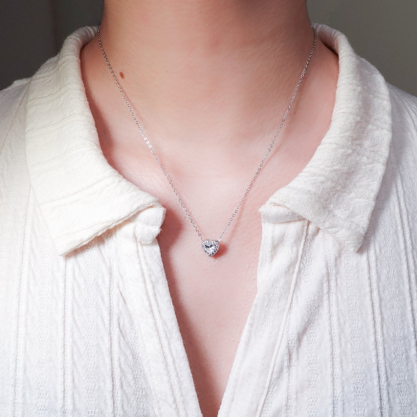 Collar punto de luz corazón