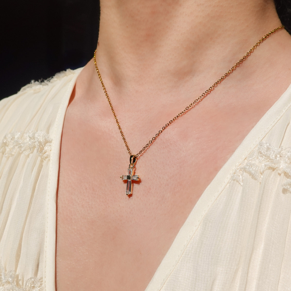 Collar cruz Luciana