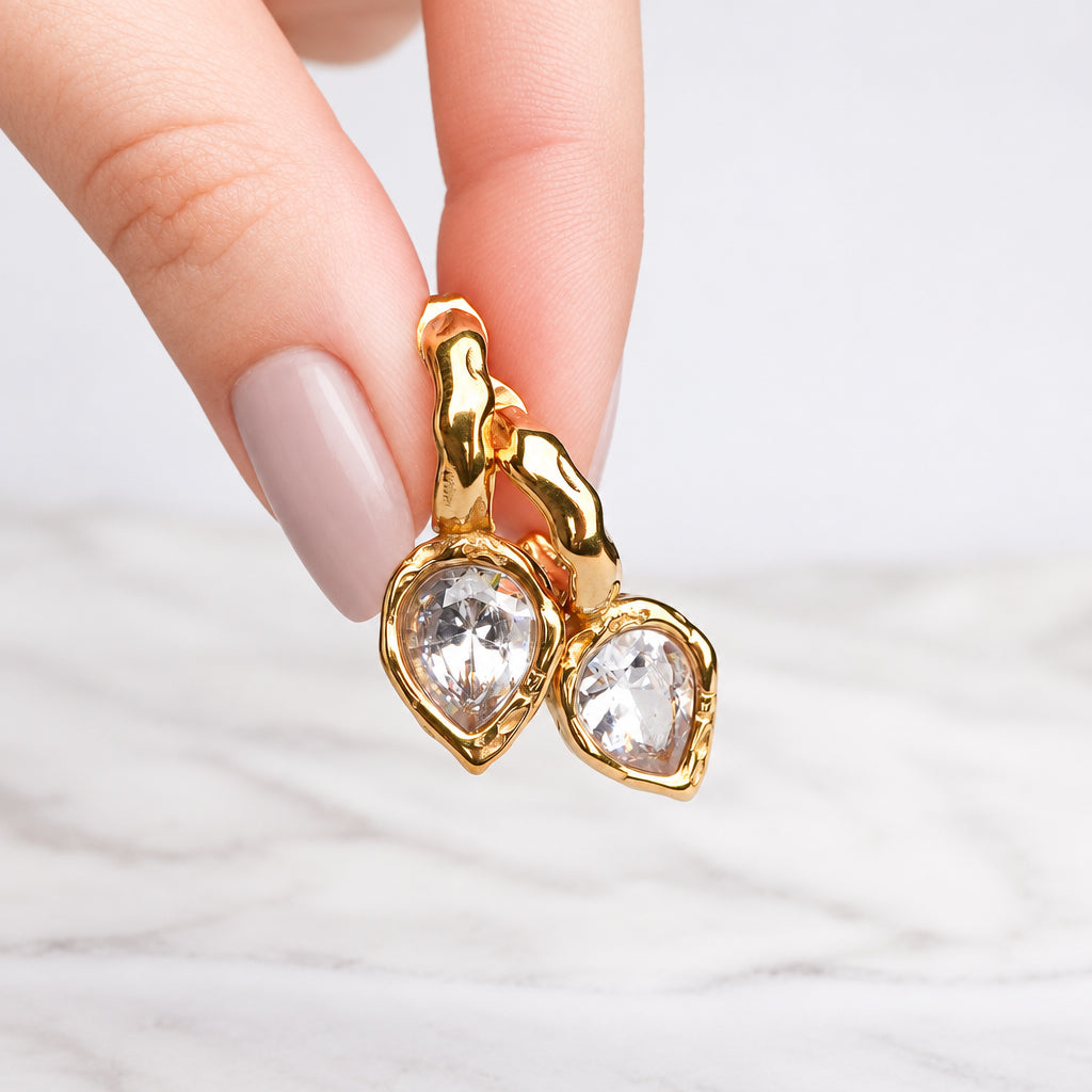 Aros semi argolla gota bañado en oro