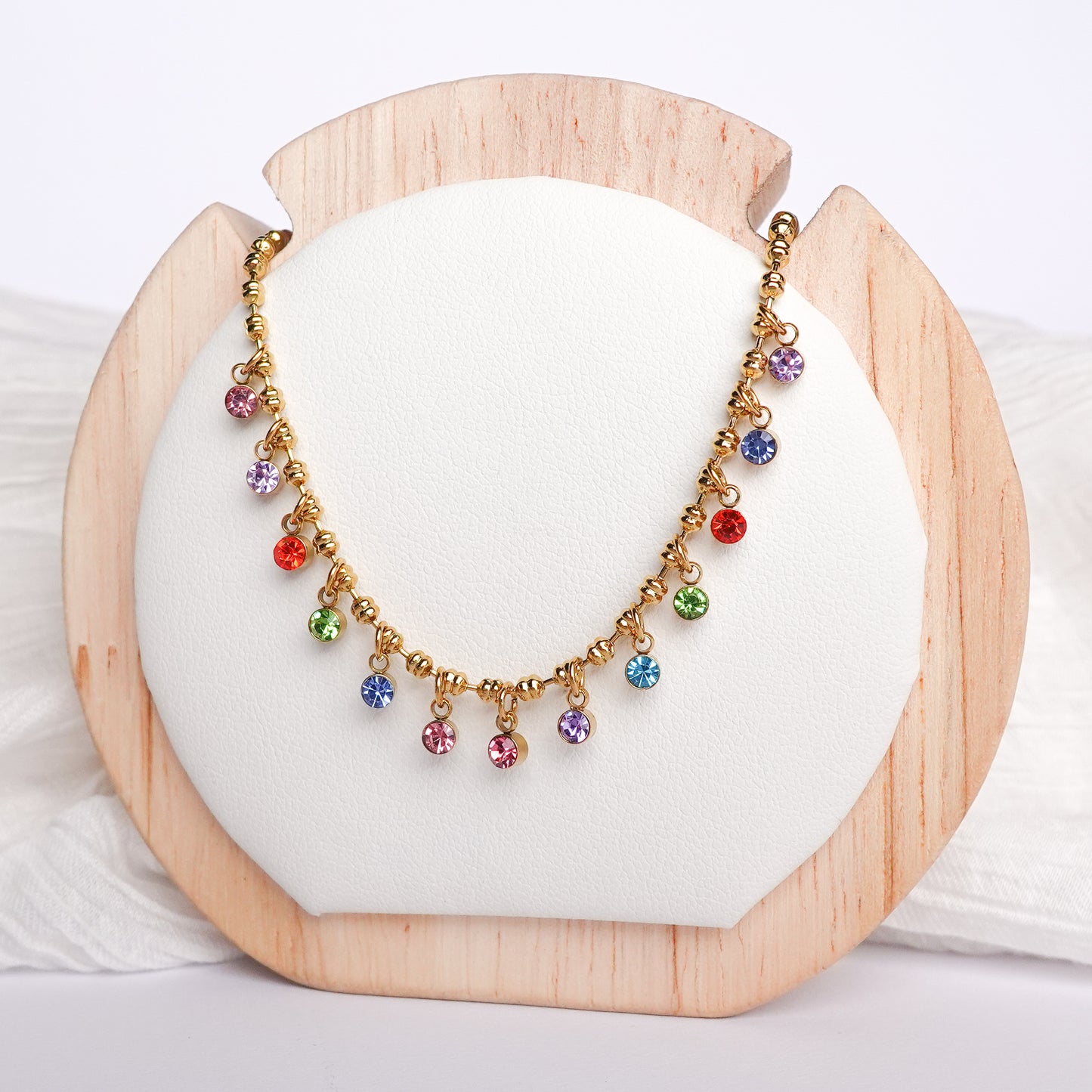 Collar Rainbow bañado en oro