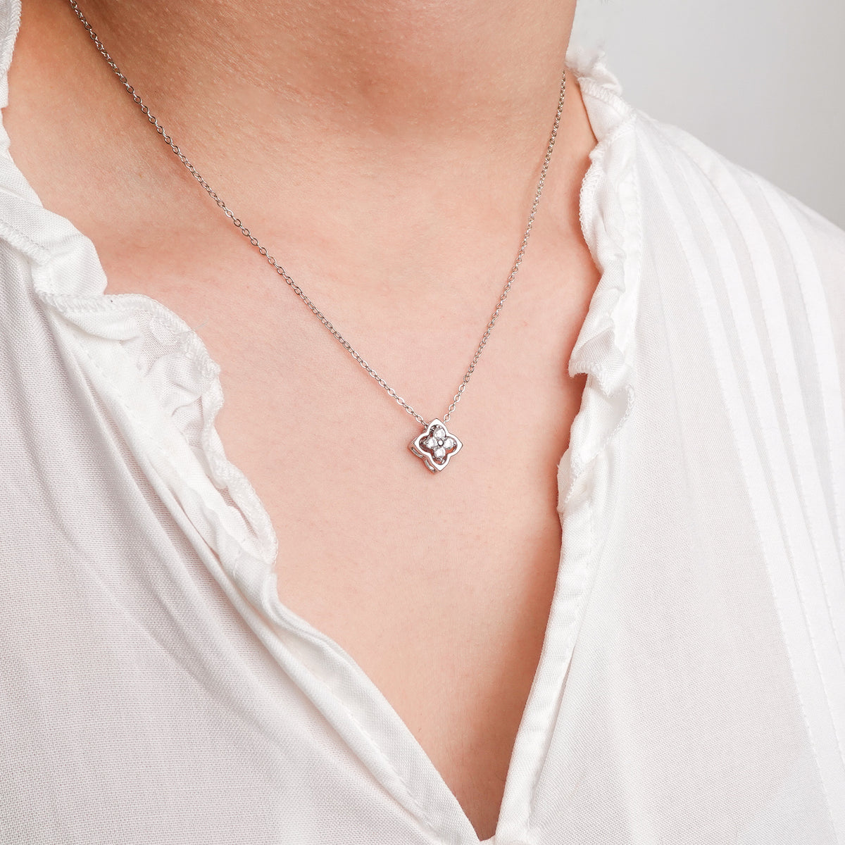 Collar Fleur