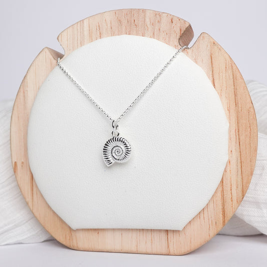 Collar conchita espiral