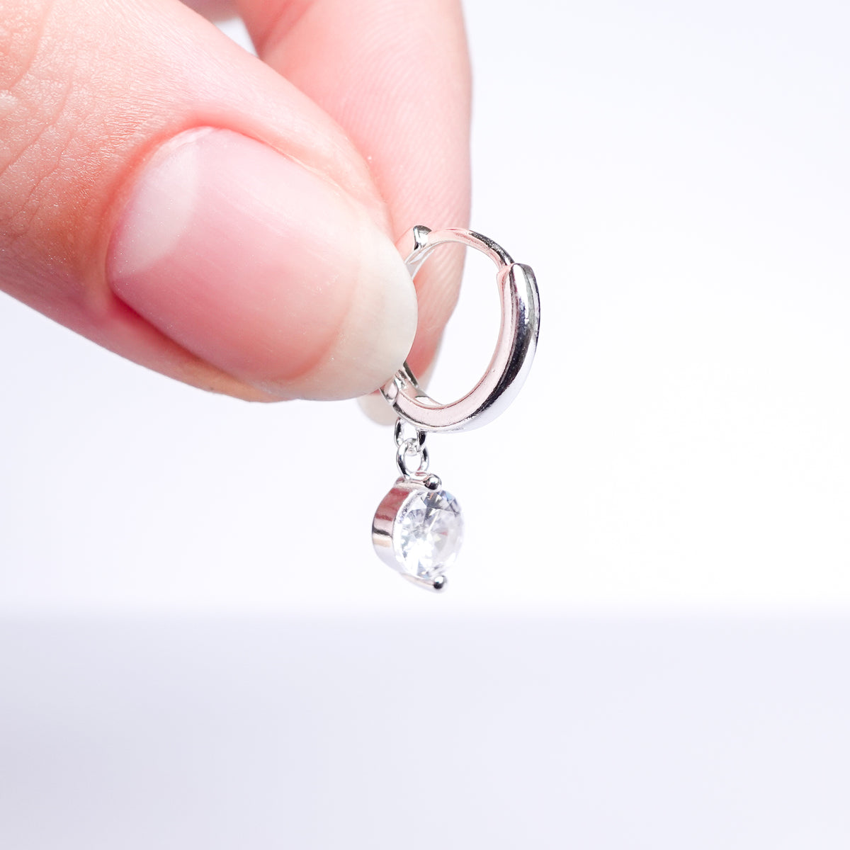 Aros argolla huggie Cristal Drop