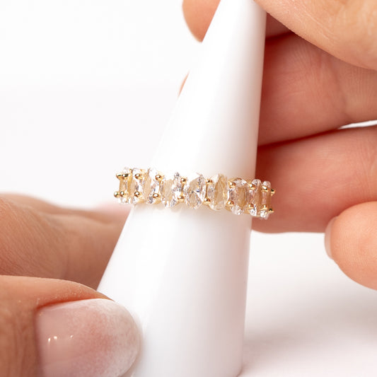 Anillo ajustable circones bañado en oro