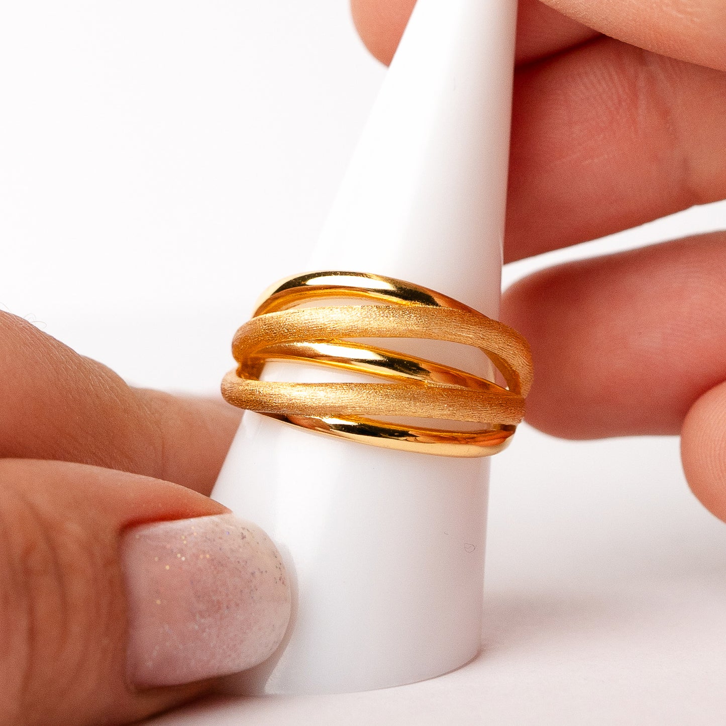 Anillo ajustable trenza bañado en oro