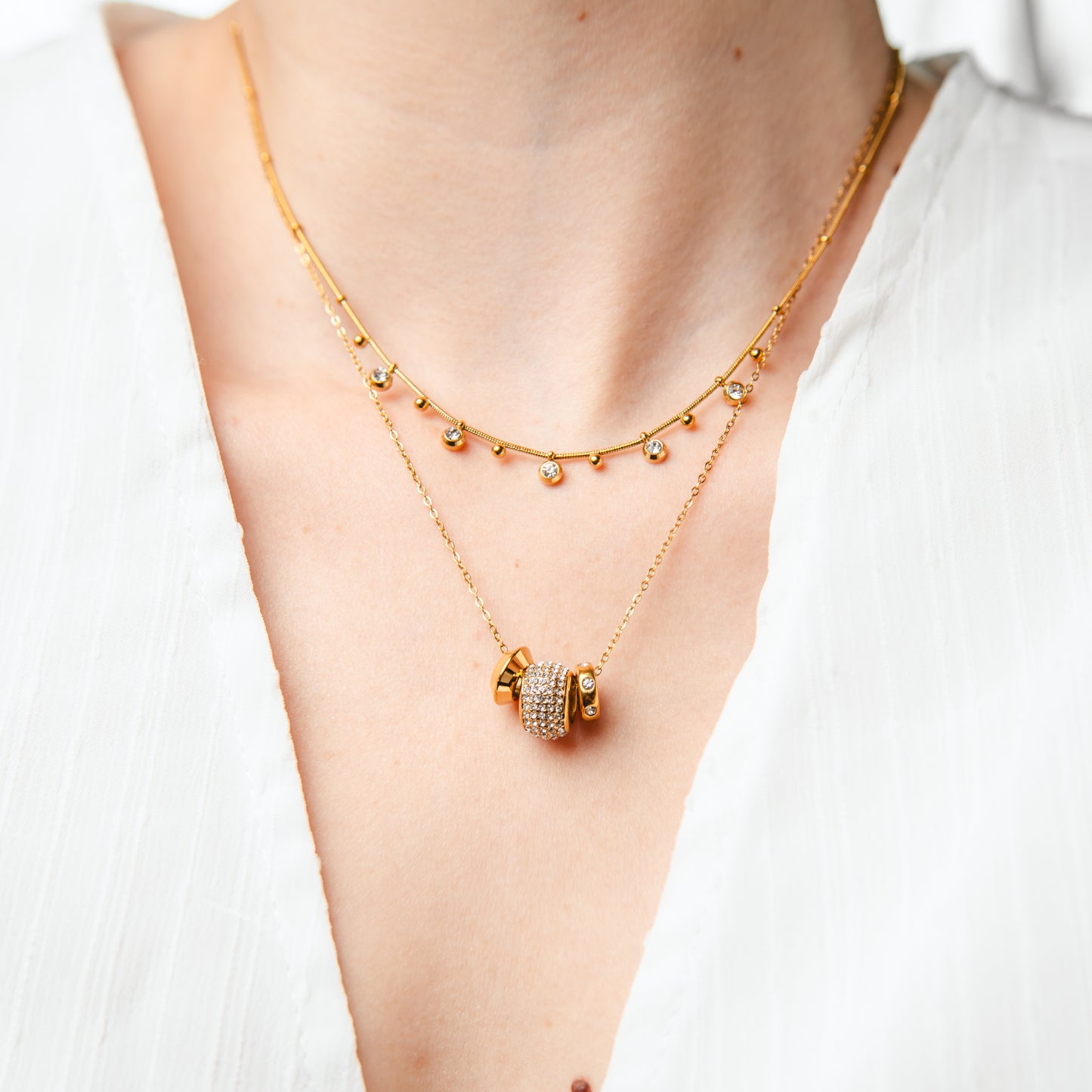 Collar de circones bañado en oro